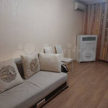 Сдается 1-комнатная квартира, 41 м²