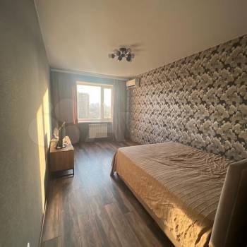 Сдается 1-комнатная квартира, 39 м²