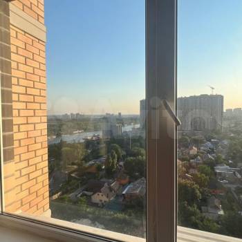 Сдается 1-комнатная квартира, 39 м²