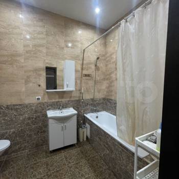 Сдается 1-комнатная квартира, 50 м²