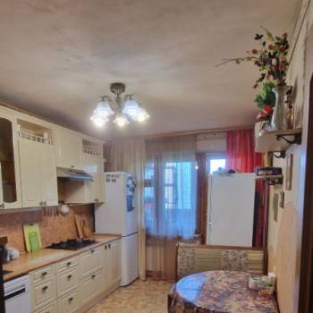 Сдается Многокомнатная квартира, 84 м²