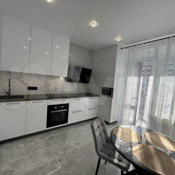 Сдается 1-комнатная квартира, 38 м²