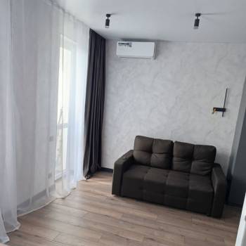 Продается 1-комнатная квартира, 30 м²