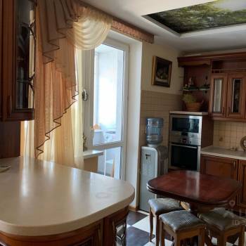 Сдается Многокомнатная квартира, 104 м²