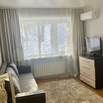 Сдается 1-комнатная квартира, 30 м²
