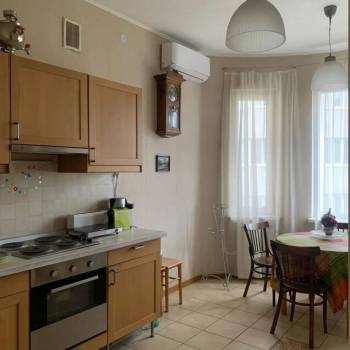 Сдается 1-комнатная квартира, 45 м²