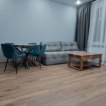 Сдается 1-комнатная квартира, 39 м²
