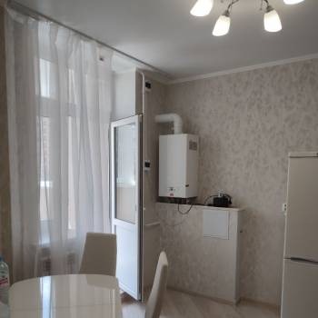Сдается 1-комнатная квартира, 42 м²