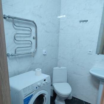 Сдается 1-комнатная квартира, 42 м²