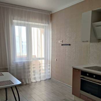 Сдается 1-комнатная квартира, 41 м²