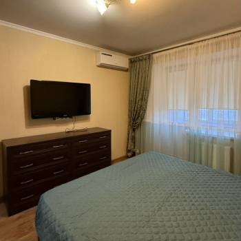 Сдается 2-х комнатная квартира, 57 м²