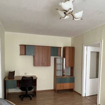 Сдается 2-х комнатная квартира, 42 м²