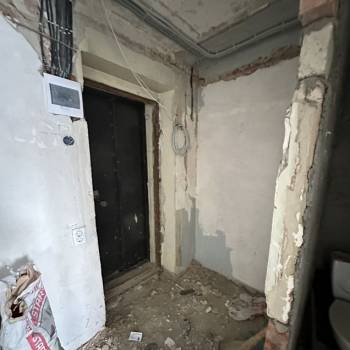 Продается 1-комнатная квартира, 37,5 м²