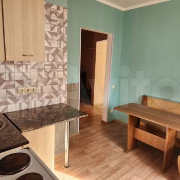 Сдается 1-комнатная квартира, 39 м²