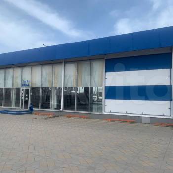 Сдается Нежилое помещение, 727 м²