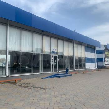 Сдается Нежилое помещение, 727 м²