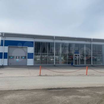 Сдается Нежилое помещение, 727 м²