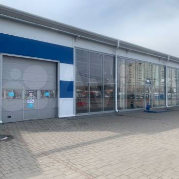 Сдается Нежилое помещение, 727 м²