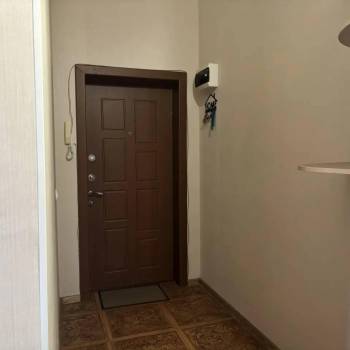 Продается 1-комнатная квартира, 40 м²