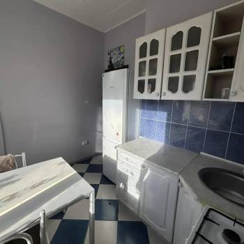 Продается 1-комнатная квартира, 40 м²