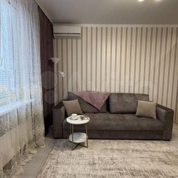 Сдается 1-комнатная квартира, 38,5 м²