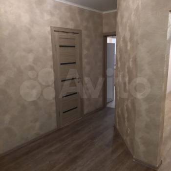 Сдается 1-комнатная квартира, 51 м²