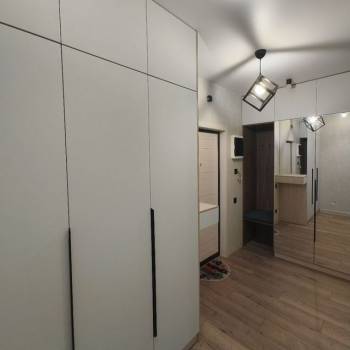 Сдается 1-комнатная квартира, 42 м²