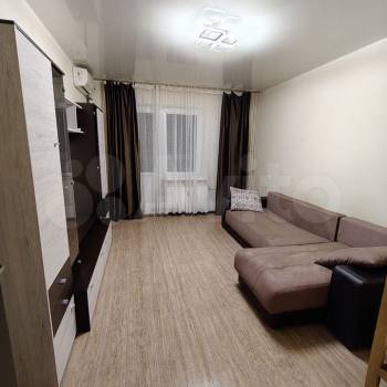 Сдается 2-х комнатная квартира, 65 м²