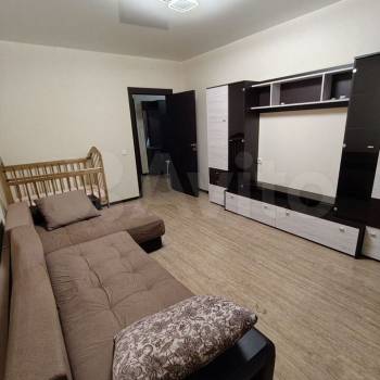 Сдается 2-х комнатная квартира, 65 м²