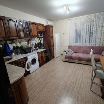 Сдается 2-х комнатная квартира, 65 м²