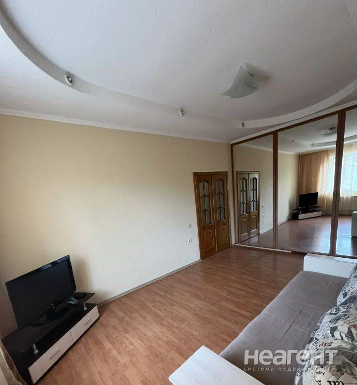 Сдам 1-ком. квартиру, Мясникован, ул. Амиряна