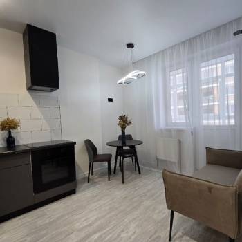 Продается 1-комнатная квартира, 36,7 м²