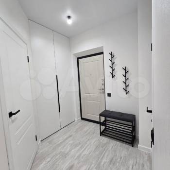 Продается 1-комнатная квартира, 36,7 м²