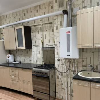 Сдается 1-комнатная квартира, 38 м²