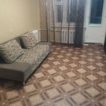 Сдается 1-комнатная квартира, 40 м²