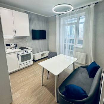Продается 1-комнатная квартира, 40 м²