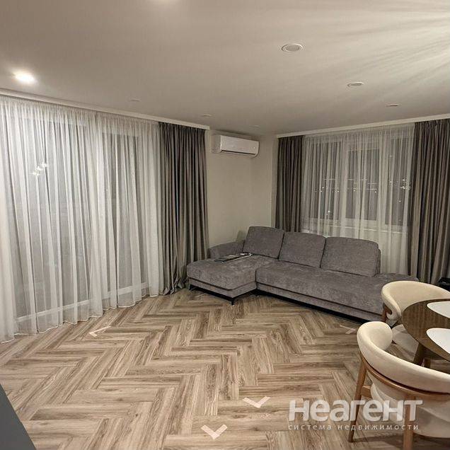 Продаю 3-х комн. квартиру, ЖК Парк Островского 2, ул. Воровского