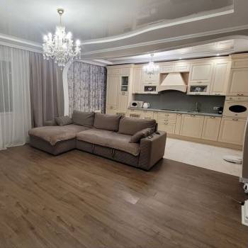 Продается 2-х комнатная квартира, 72,2 м²