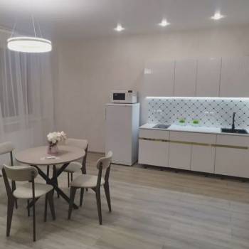 Продается 2-х комнатная квартира, 63 м²