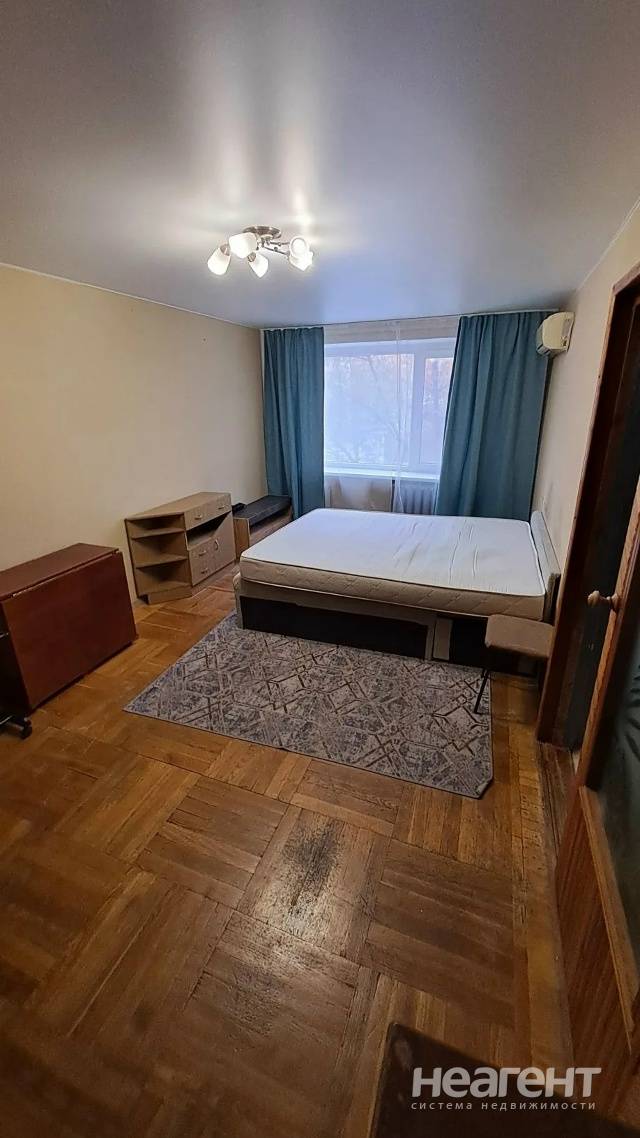 Сдаю комнату, Ворошиловский, ул. Герасименко