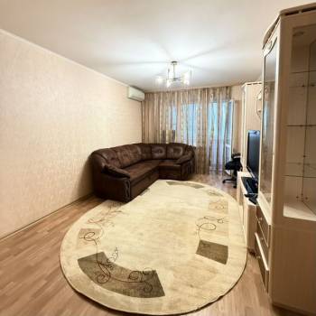 Сдается 2-х комнатная квартира, 60 м²