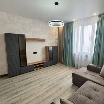 Продается 2-х комнатная квартира, 58 м²