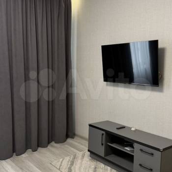 Сдается 1-комнатная квартира, 37 м²