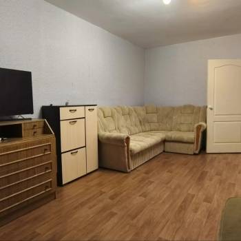 Сдается 1-комнатная квартира, 43 м²