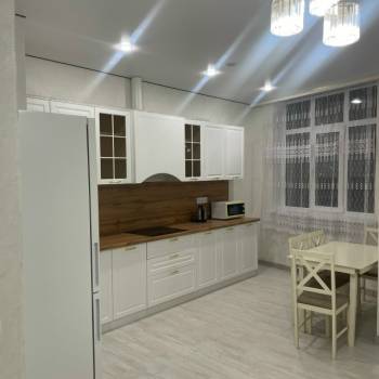 Сдается Многокомнатная квартира, 0 м²