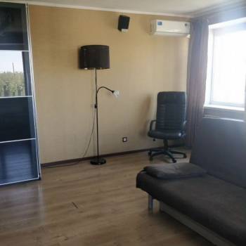 Сдается 1-комнатная квартира, 42 м²