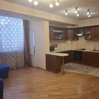 Продается Многокомнатная квартира, 96,6 м²
