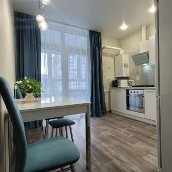 Сдается 1-комнатная квартира, 40 м²