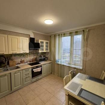 Продается 2-х комнатная квартира, 64 м²