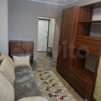 Сдается 1-комнатная квартира, 42 м²